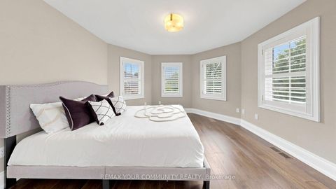 Photo 30 at 25 Guinevere Court, Mill Pond, Richmond Hill