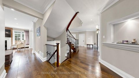 Photo 36 at 25 Guinevere Court, Mill Pond, Richmond Hill