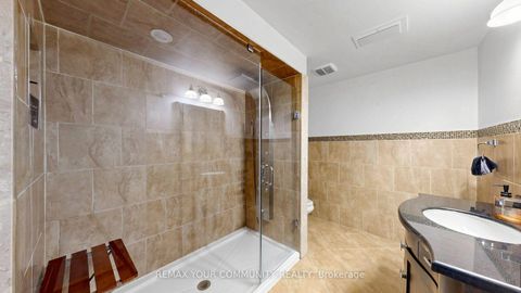 Photo 40 at 25 Guinevere Court, Mill Pond, Richmond Hill