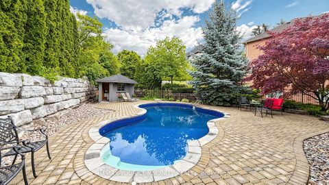 Photo 44 at 25 Guinevere Court, Mill Pond, Richmond Hill