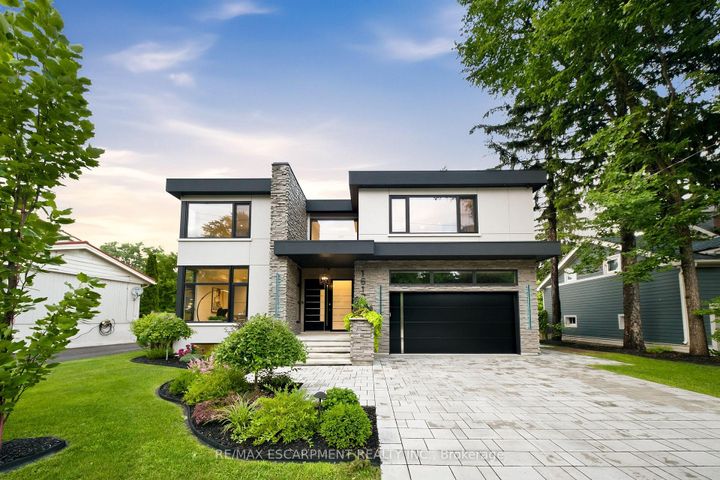 Photo 1 at 1617 Trotwood Avenue, Mineola, Mississauga