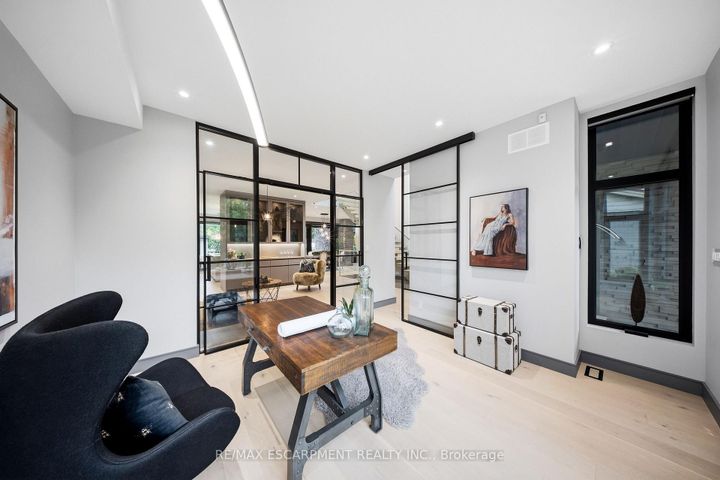 Photo 4 at 1617 Trotwood Avenue, Mineola, Mississauga