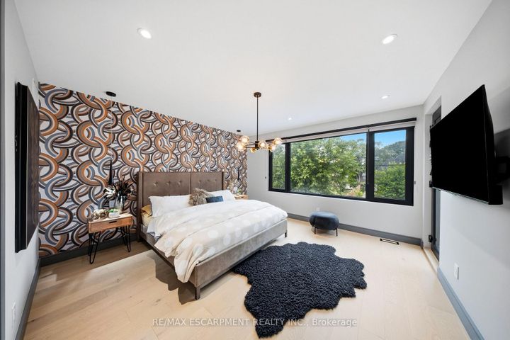 Photo 19 at 1617 Trotwood Avenue, Mineola, Mississauga