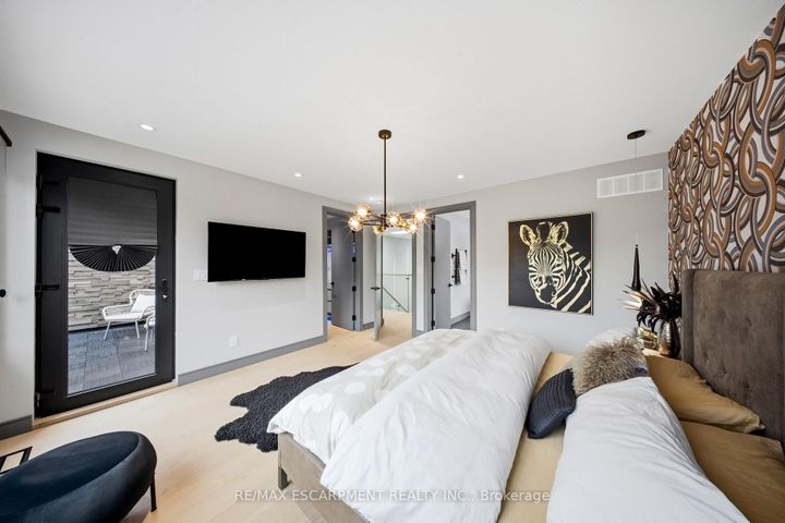 Photo 20 at 1617 Trotwood Avenue, Mineola, Mississauga