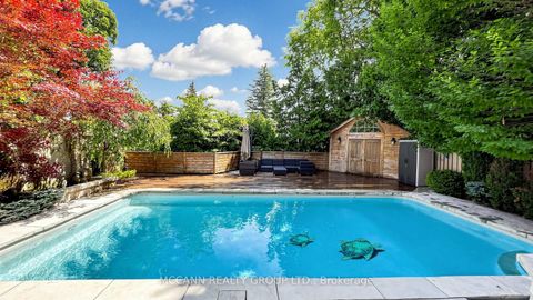 Photo 43 at 27 Strathgowan Crescent, Lawrence Park South, Toronto