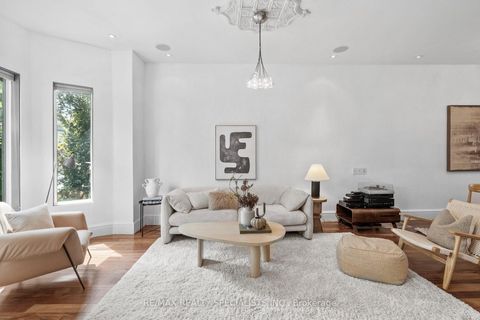 Photo 3 at 418 Ossington Avenue, Bellwoods, Toronto