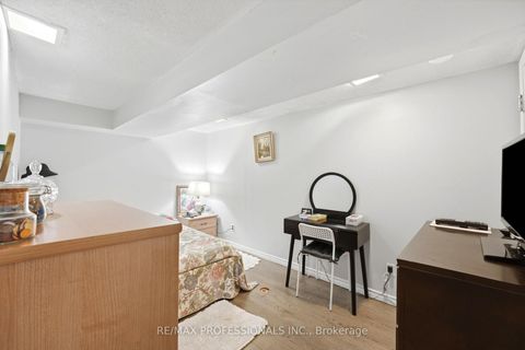 Photo 32 at 12 - 48 Three Valleys Drive, Donalda, Toronto