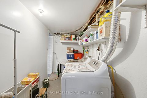 Photo 39 at 12 - 48 Three Valleys Drive, Donalda, Toronto
