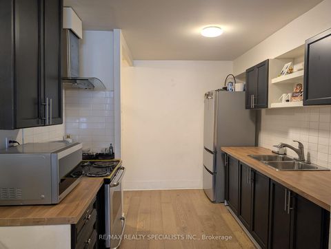 Photo 3 at 113 - 55 Bamburgh Circle, Steeles, Toronto