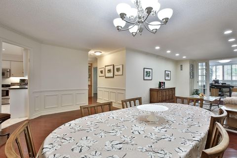 Photo 6 at 106 - 333 Clark Avenue W, Yorkhill, Vaughan