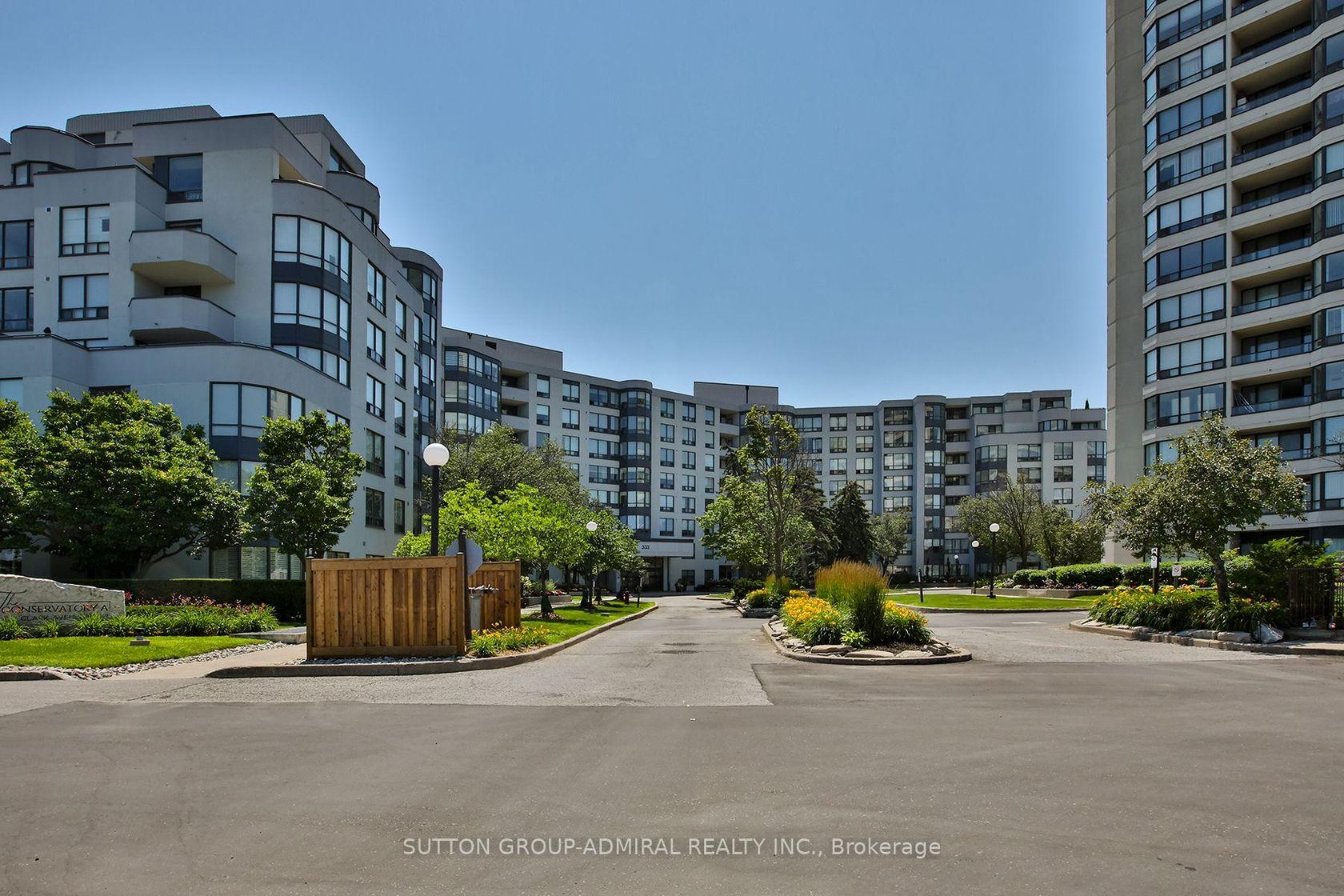 106 - 333 Clark Avenue W, Yorkhill, Vaughan photo number 2