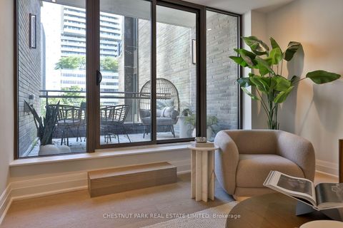 Photo 18 at 404 - 10 Prince Arthur Avenue, Annex, Toronto