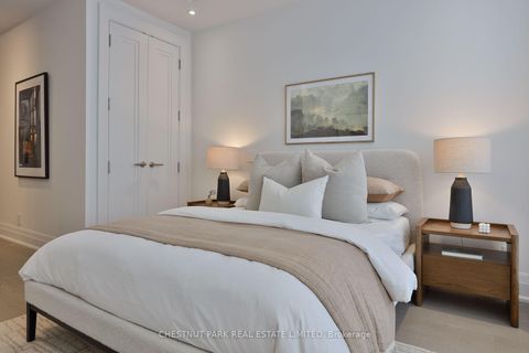 Photo 34 at 404 - 10 Prince Arthur Avenue, Annex, Toronto