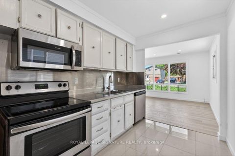 Photo 12 at 339 Tampa Drive, Keswick South, Georgina