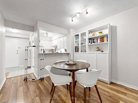 Photo 12 at 203 - 398 Eglinton Avenue, Mount Pleasant East, Toronto