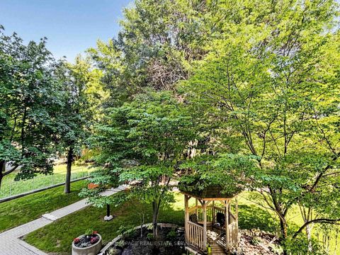 Photo 31 at 203 - 398 Eglinton Avenue, Mount Pleasant East, Toronto