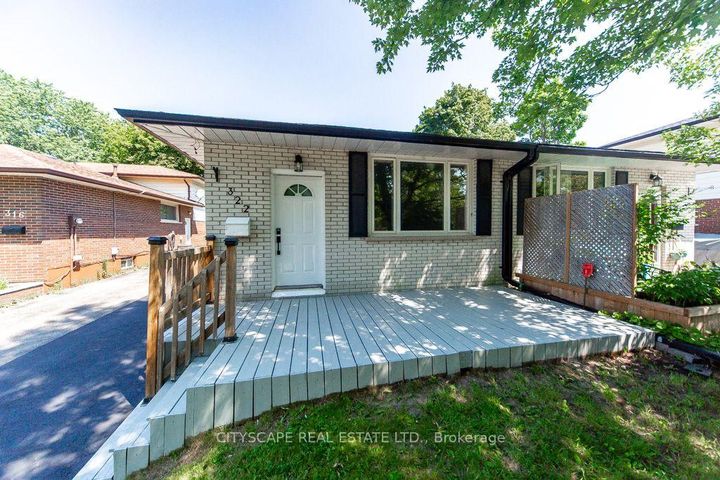 Photo 3 at 322 Fernwood Avenue, O'Neill, Oshawa