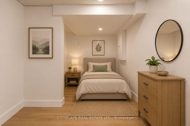 Photo 7 at 322 Fernwood Avenue, O'Neill, Oshawa
