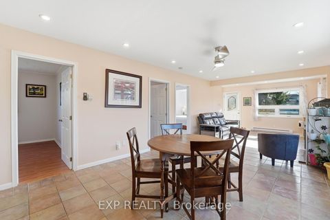 Photo 5 at 33 Isle Vista Drive, Virginia, Georgina