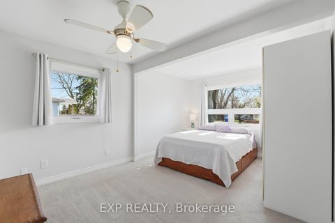 Photo 12 at 33 Isle Vista Drive, Virginia, Georgina