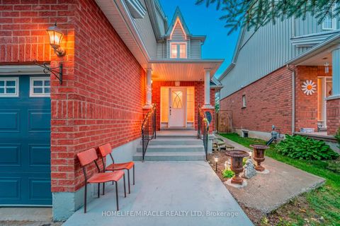 Photo 2 at 1115 Muriel Street, Alcona, Innisfil