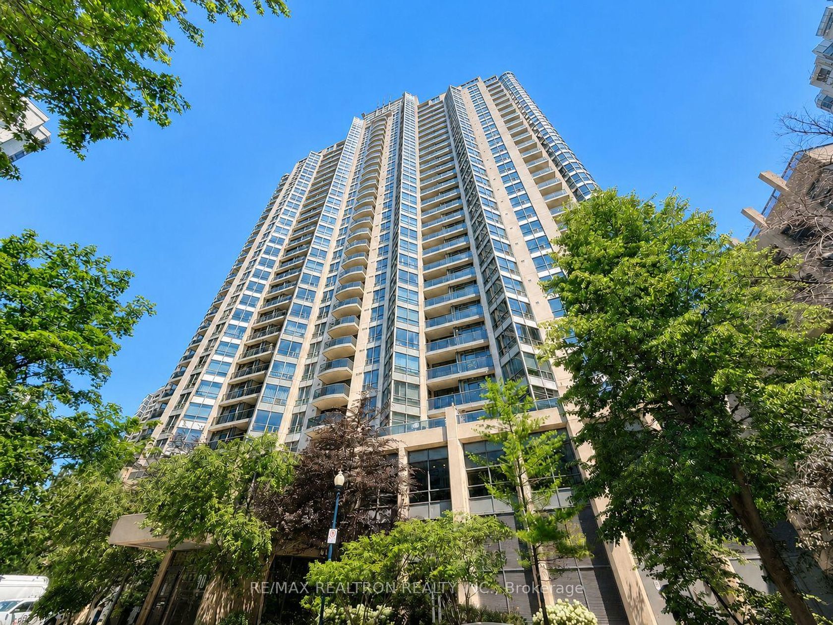 2708 - 10 Northtown Way, Willowdale East, Toronto 