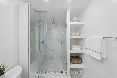 Photo 16 at 408 - 230 King Street E, Moss Park, Toronto