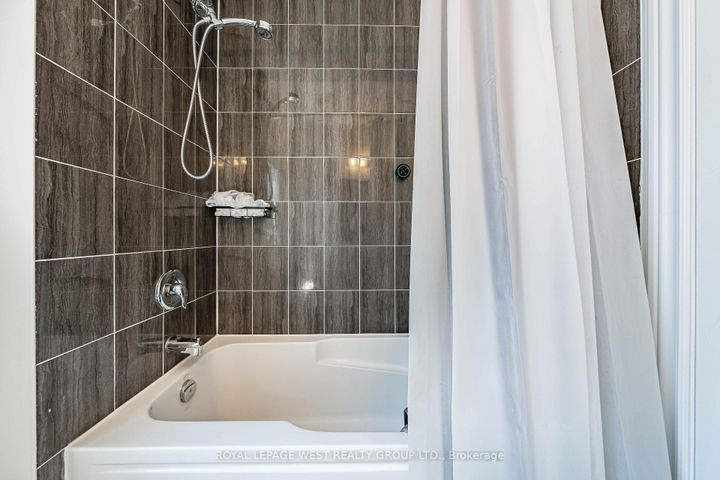 Photo 11 at 1278 Aquarius Trail, Rural Pickering, Pickering
