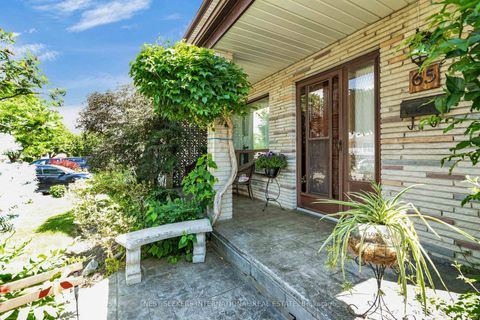 Photo 3 at 65 Orchardcroft Crescent, York University Heights, Toronto