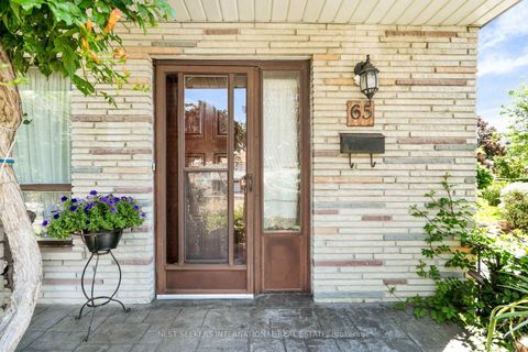 Photo 4 at 65 Orchardcroft Crescent, York University Heights, Toronto