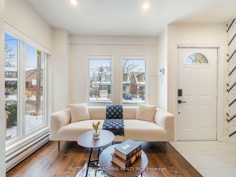 Photo 4 at 389 Davisville Avenue, Mount Pleasant East, Toronto