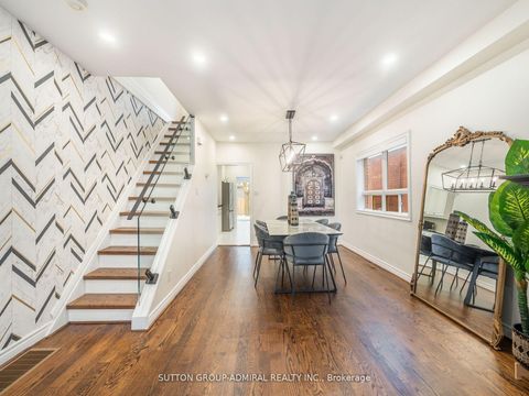 Photo 10 at 389 Davisville Avenue, Mount Pleasant East, Toronto