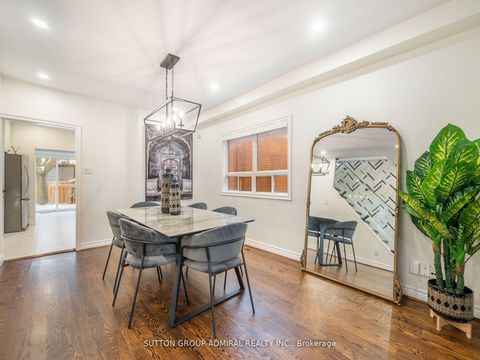 Photo 11 at 389 Davisville Avenue, Mount Pleasant East, Toronto