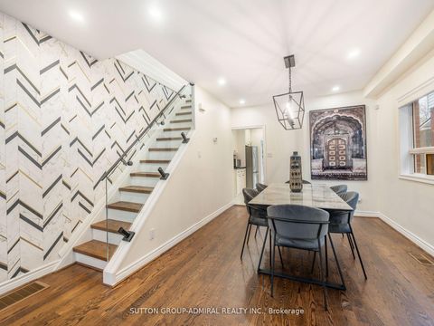Photo 14 at 389 Davisville Avenue, Mount Pleasant East, Toronto