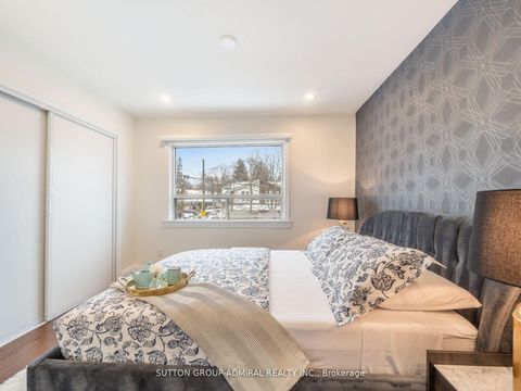 Photo 32 at 389 Davisville Avenue, Mount Pleasant East, Toronto
