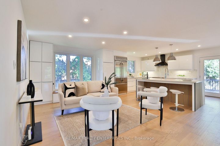Photo 8 at 625 Sir Richards Road, Erindale, Mississauga