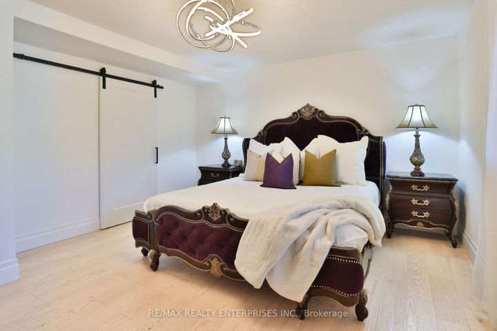 Photo 21 at 625 Sir Richards Road, Erindale, Mississauga