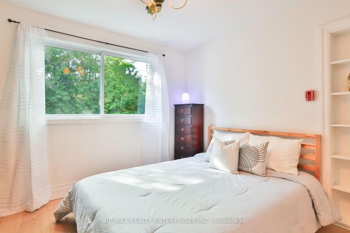 Photo 24 at 625 Sir Richards Road, Erindale, Mississauga