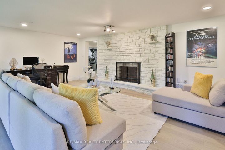 Photo 27 at 625 Sir Richards Road, Erindale, Mississauga