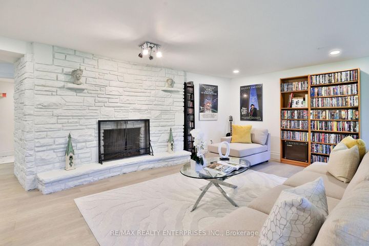 Photo 28 at 625 Sir Richards Road, Erindale, Mississauga