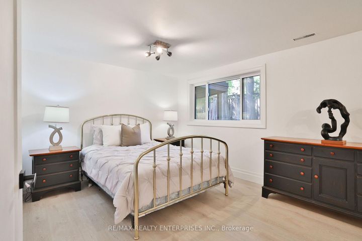 Photo 29 at 625 Sir Richards Road, Erindale, Mississauga