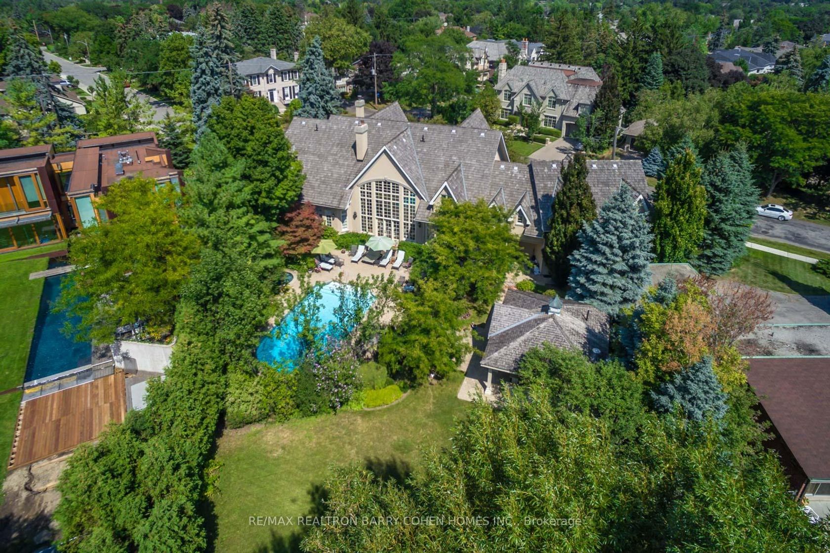 17 Bayview Ridge, York Mills, Toronto 
