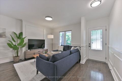 Photo 4 at 918 Greenwood Avenue, Danforth, Toronto