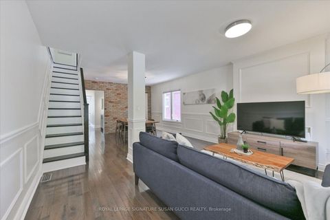 Photo 5 at 918 Greenwood Avenue, Danforth, Toronto