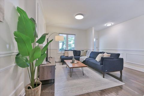 Photo 6 at 918 Greenwood Avenue, Danforth, Toronto