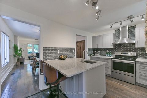 Photo 16 at 918 Greenwood Avenue, Danforth, Toronto