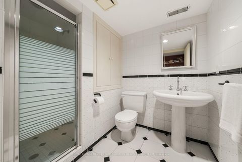 Photo 25 at 9 Inglewood Drive, Moore Park, Toronto