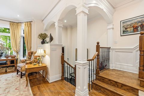 Photo 4 at 209 Douglas Avenue, Lawrence Park North, Toronto