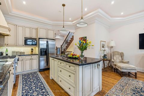 Photo 10 at 209 Douglas Avenue, Lawrence Park North, Toronto