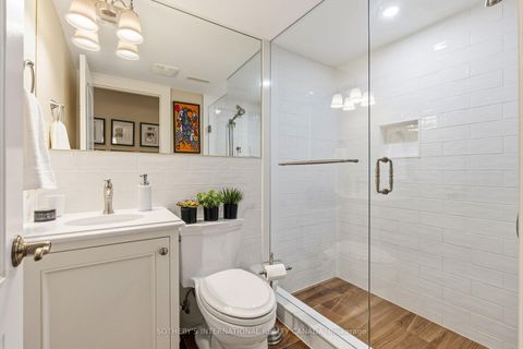 Photo 30 at 209 Douglas Avenue, Lawrence Park North, Toronto